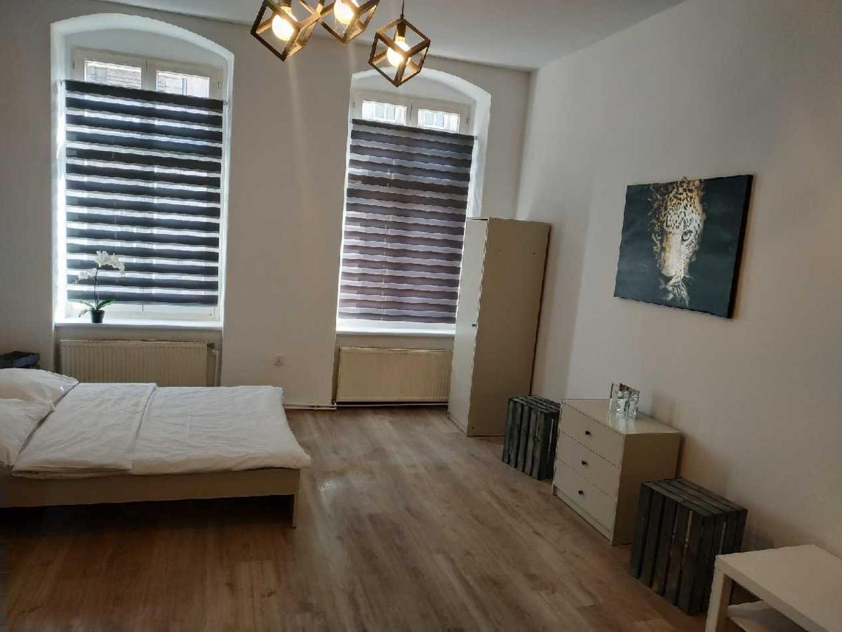 Rejtana Street Hostel Vratislav